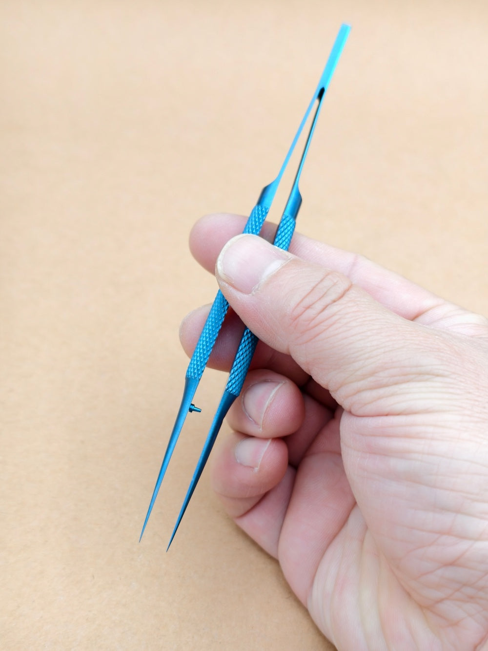 Ti tweezers